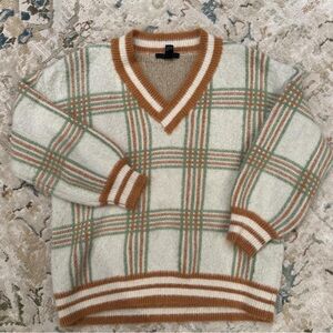 Forever 21 V-Neck Sweater in Cream and Brown Plaid